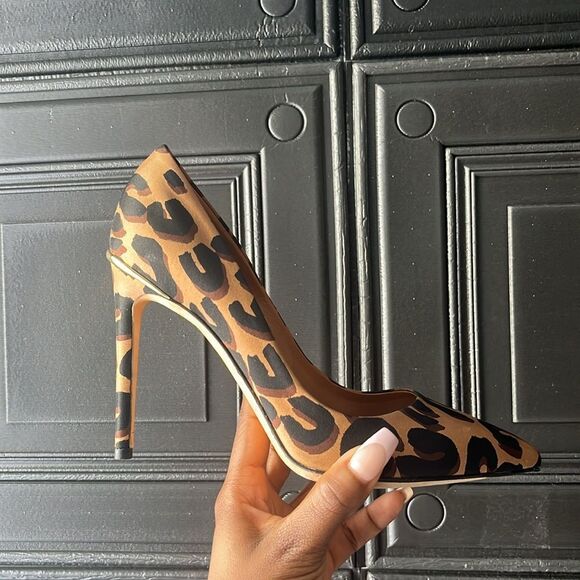 Louis Vuitton Printed Satin Heels - Picture 1 of 7